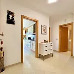 2 By Homing Apartman *